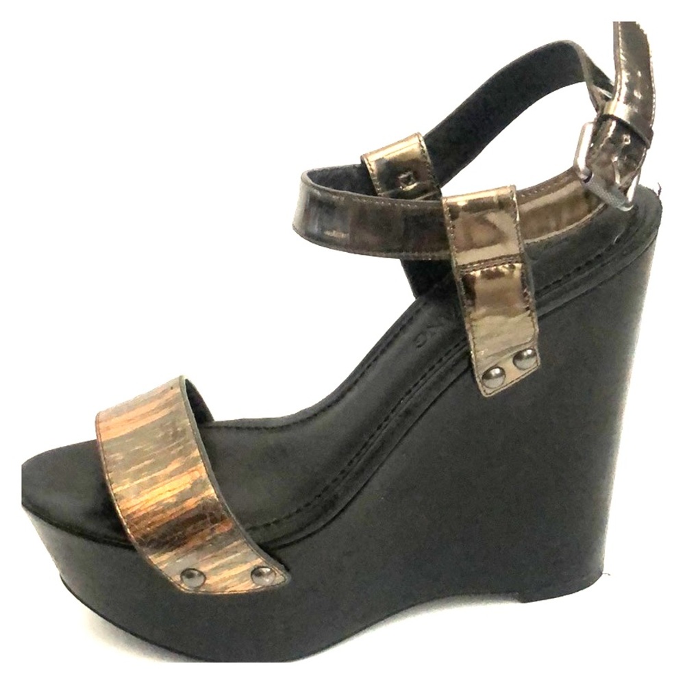 Vera wang platform.